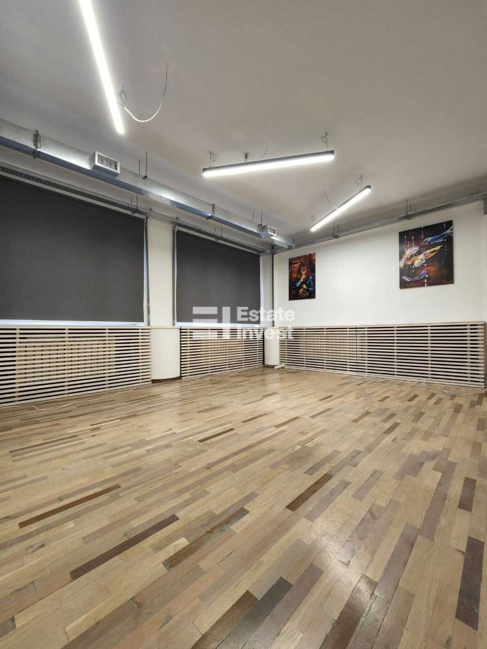 Продам офисное помещение в бизнес центре по ул. Отакара Яроша, 18-А.
