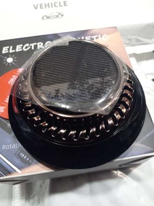 Прибор для безопасного и эффективного удаления снега с автомобилей