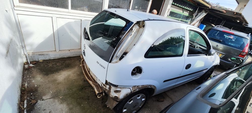 Opel Corsa TUDO POR 100€