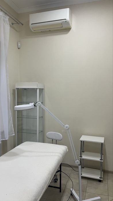 Центр ,здам зміну в косметологічному кабінеті,вул Римарська