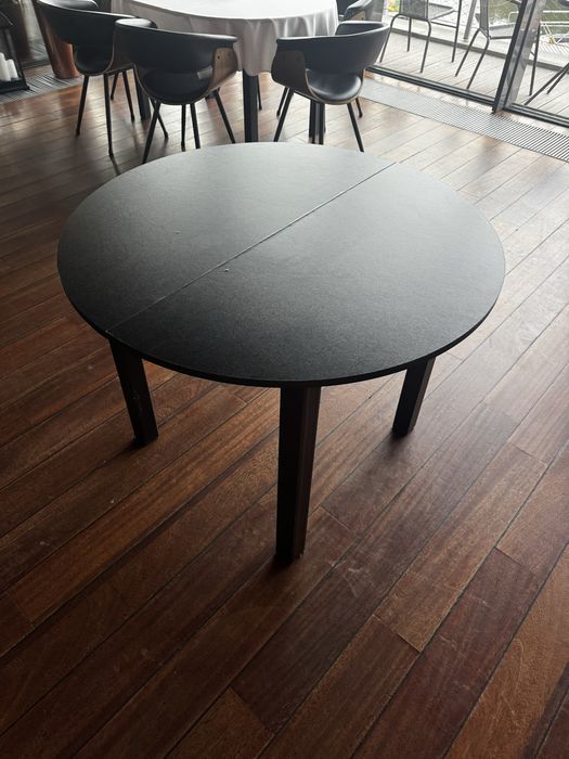 Stół/stoły- okrągły rozkladany 10 sztuk