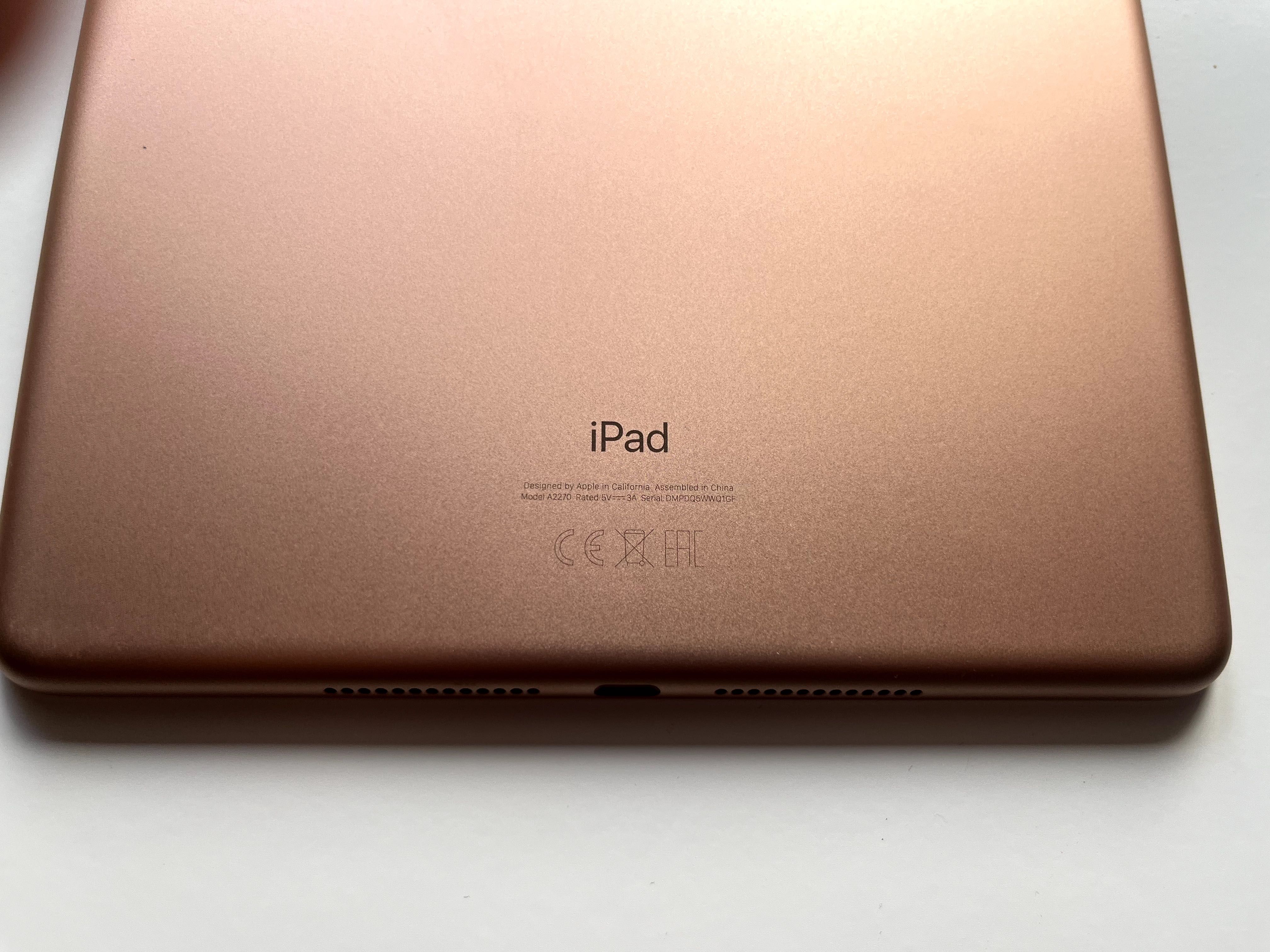 Apple iPad (8th gen) 10,2" | 32GB | WiFi + rysik Logitech Crayon