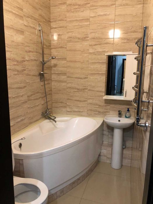 Сдается 1 комнатная квартира в ЖК Изумрудный