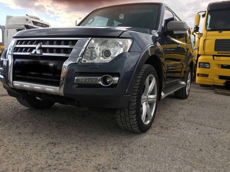 Mitsubishi Pajero pagero Wagon IV Вагон 4 автозапчасти розборка шрот