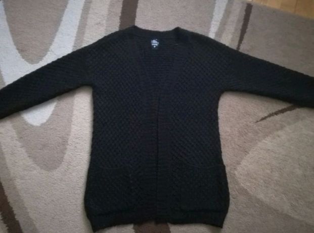 Sweterek czarny Sinsay