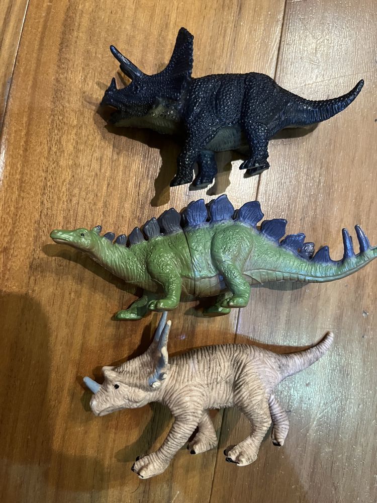 Figurka Dinozaur 3 sztuki