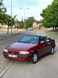 Opel Astra F descapotável