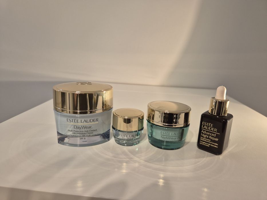 Estee Lauder DayWear zestaw kosmetyków do pielęgnacji
