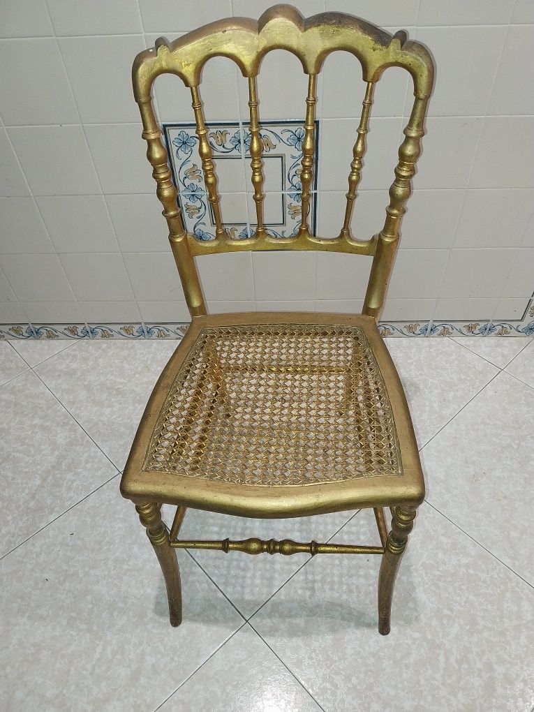 Cadeiras palhinha + outras vintage e contemporâneas