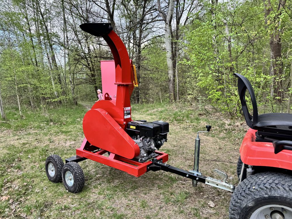 Wynajme Mocny RĘBAK do gałęzi spalinowy 15HP Nowy Sacz RTS-630 15KM