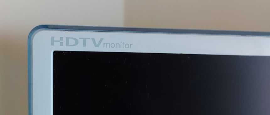 Monitor komputerowy Samsung 24 cale - z funkcją tv i pilotem białym