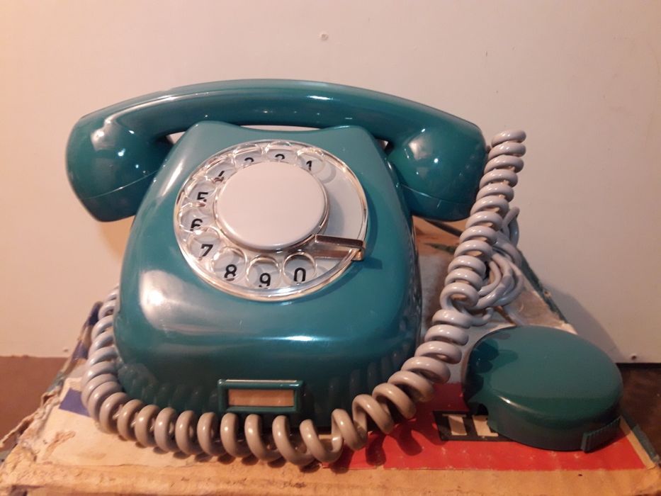Стаціонарний дисковий телефон TESLA ( новий ) Чехословакія.