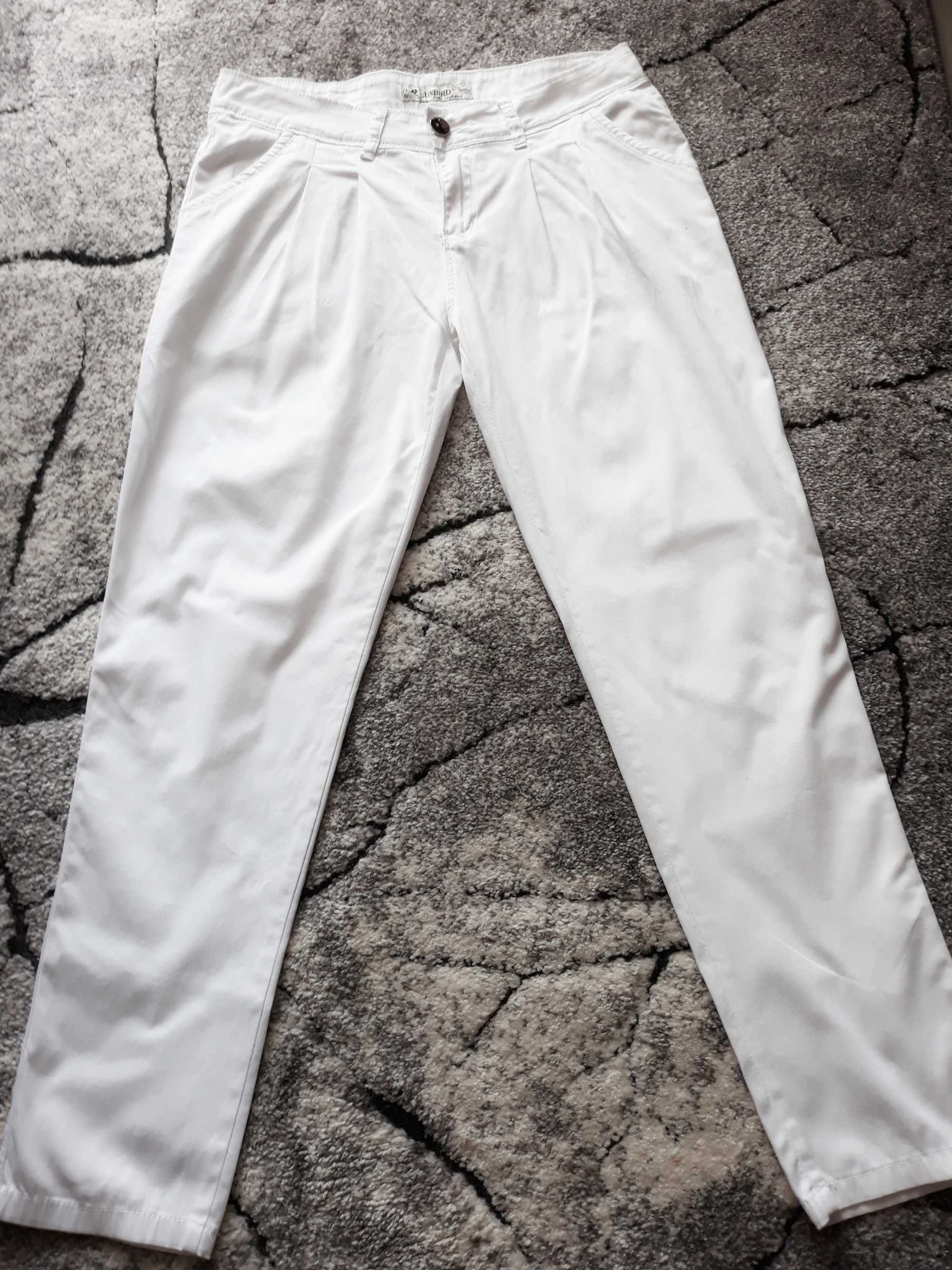 białe spodnie damskie