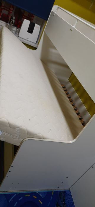 Łóżko pięteowe 3 letnie