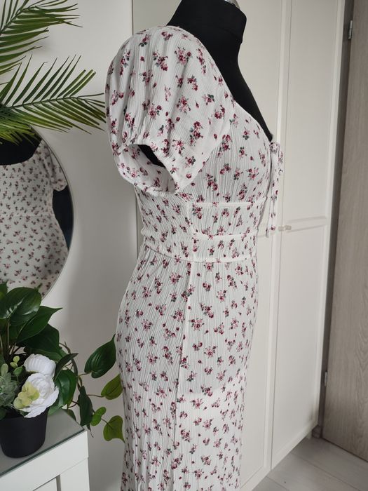 House sukienka biała w kwiatuszki letnia długa MIDI rozmiar 36 S