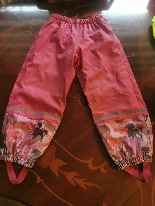 Spodnie zimowe polarowane, nieprzemakalne.