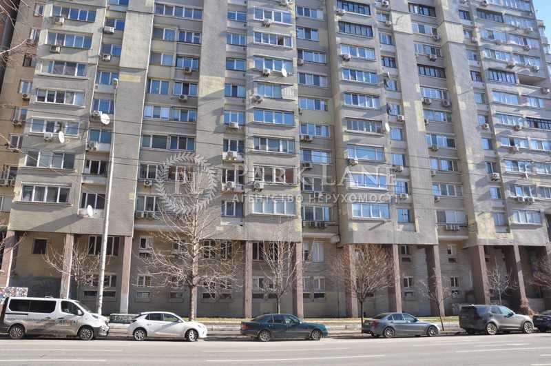 Продажа нежилого фасадного помещения ул. Антоновича 91/14