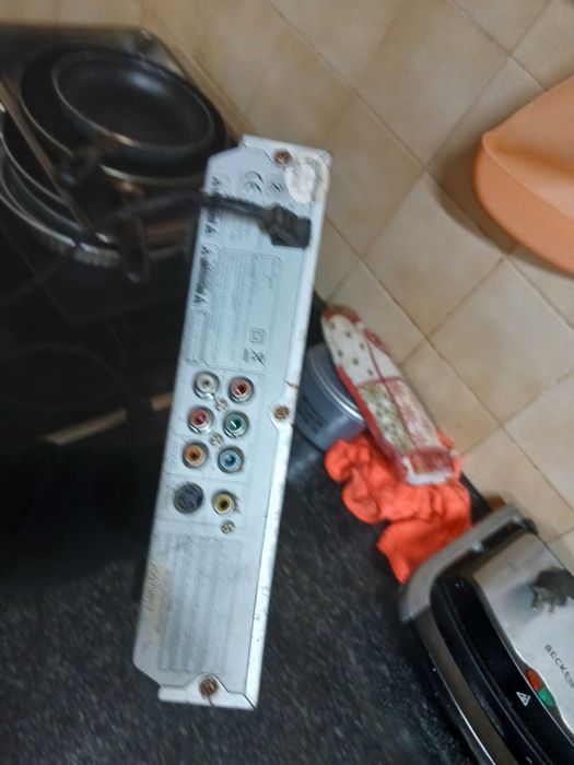 DVD LG cinzento usado