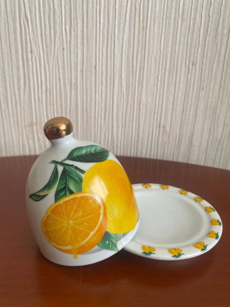 Чашки сувенирные. Керамика.Германия.