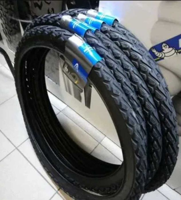 Покрышка 26-2.00 Schwalbe Land Cruiser черная нова