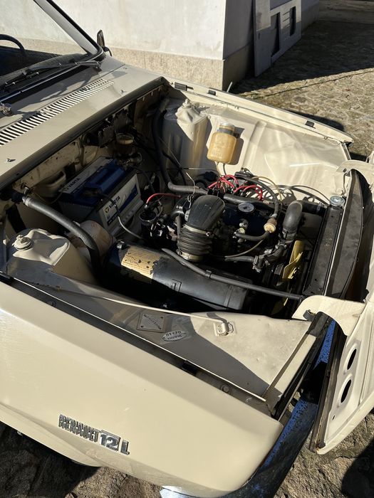 Renault 12 L como novo