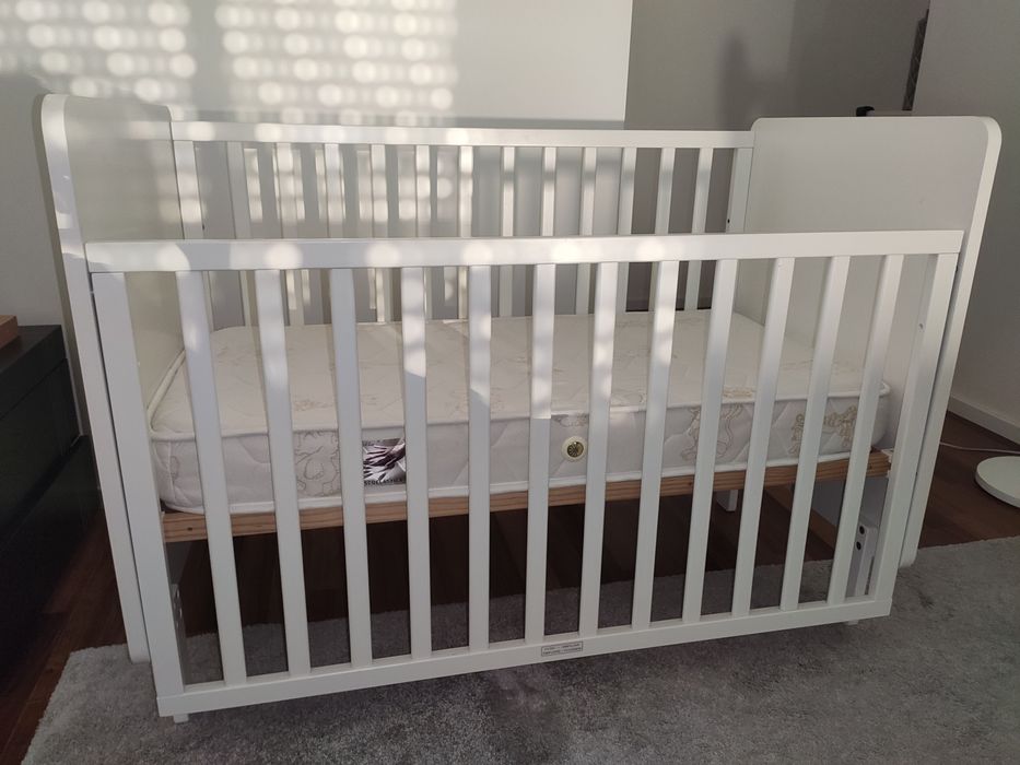 Berço cama Trama série Musa branco mate com colchão [Baixa de Preço]