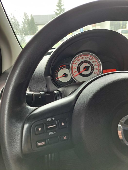 Mazda 2 1.4d 2008r. Możliwa zamiana