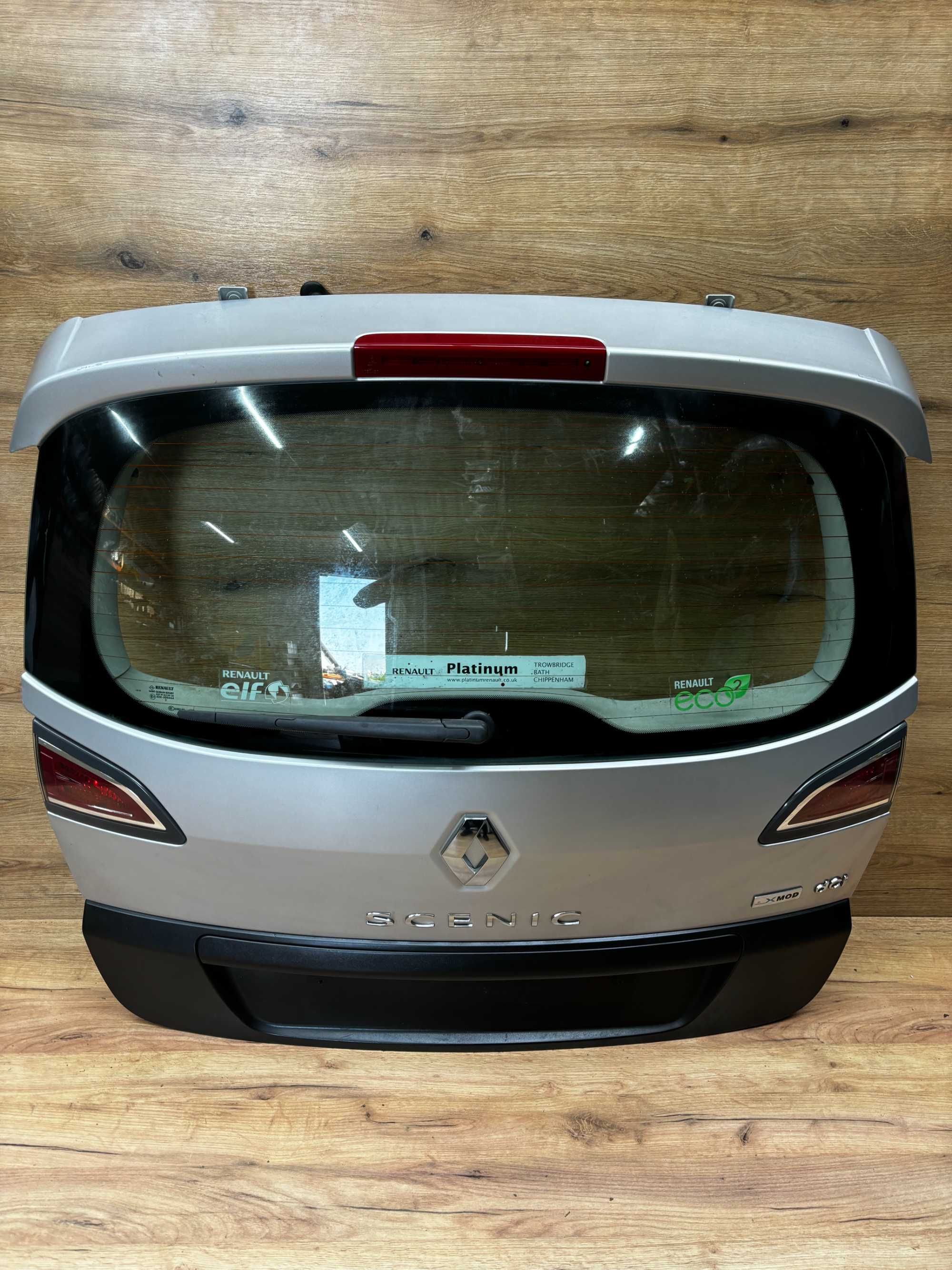 Klapa tylna bagażnika Renault Scenic III XMod