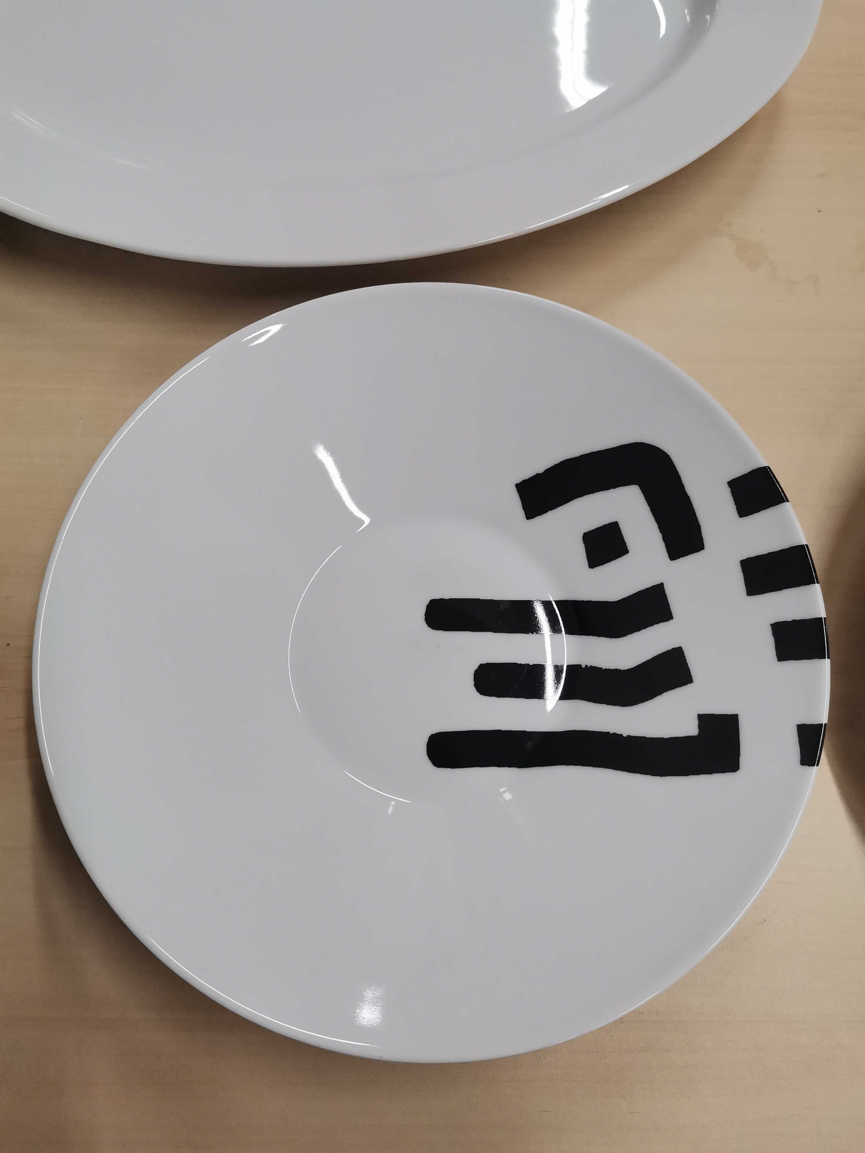 [RARO/EDIÇÃO LIMITADA] Conjunto de Jantar Museu CHILLIDA LEKU: 51px