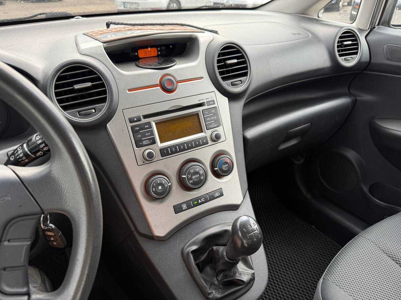 Avtoreal Kia Carens Бензин 2.0