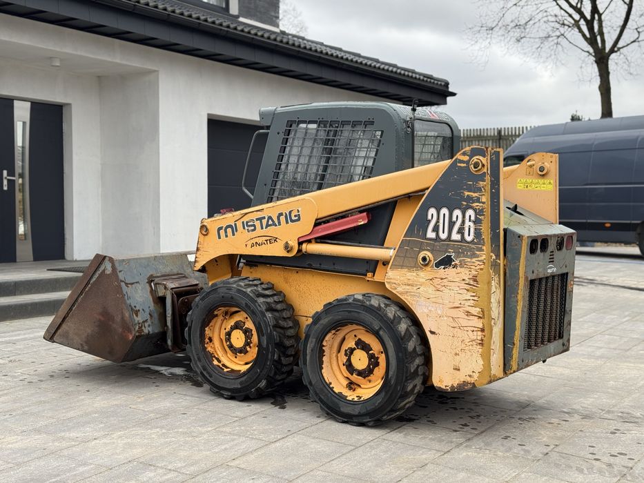 Mini ładowarka Mustang 2026 1.91 t 2007 rok silnik Yanmar Bobcat Gehl