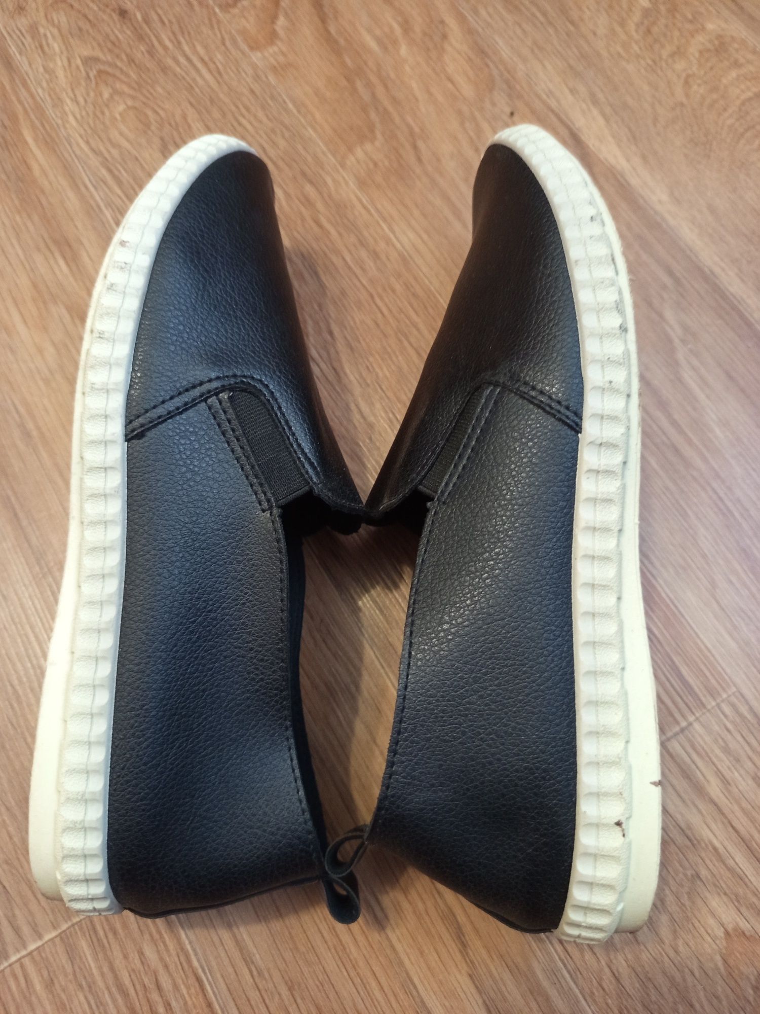 Продам мокасины ,кеды ,слипоны, 25,5 см