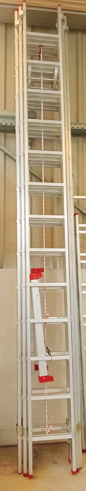 Escada tripla 4+4+4 com corda de elevação (pagamento só na entrega)