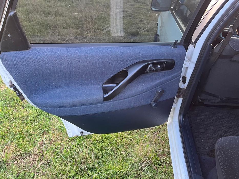 Пассат В4, 1.8, газ/бензин