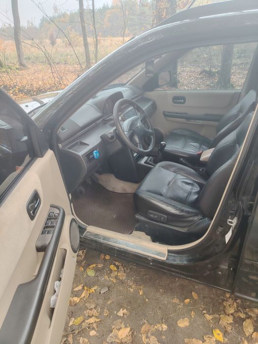 Продам нісану х трейл 2 літра газ/бензин