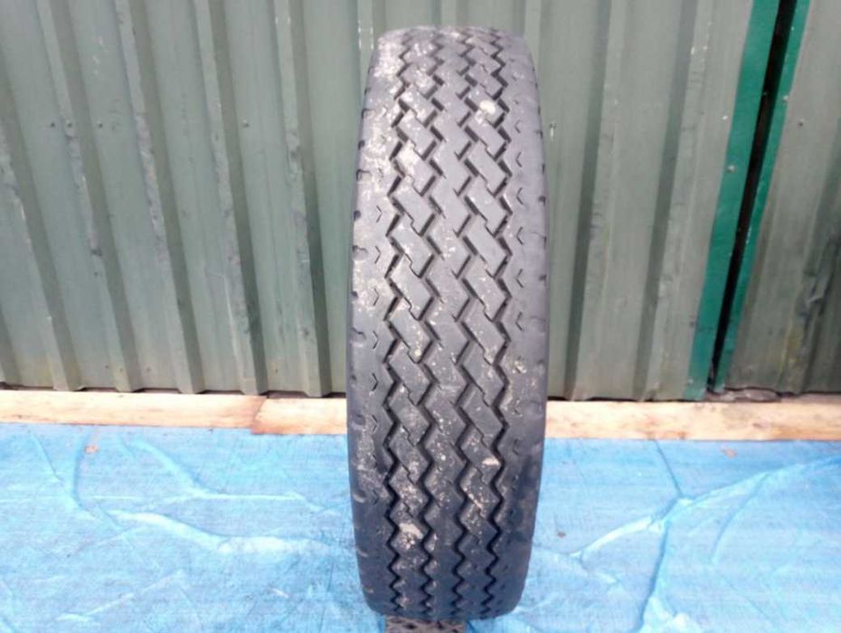 Opona Continental 12.00 12,00 R - 20 E -20 Rs 415