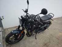 Husqvarna Svartpilen 401 Nunca usado