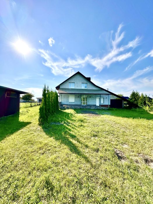 Будинок у Великій Омеляні