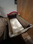 Cama e Parque de Bebe com colchao