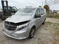 Mercedes-Benz Vito 2.2 dci 140KM long 5-osobowy lekko uszk.