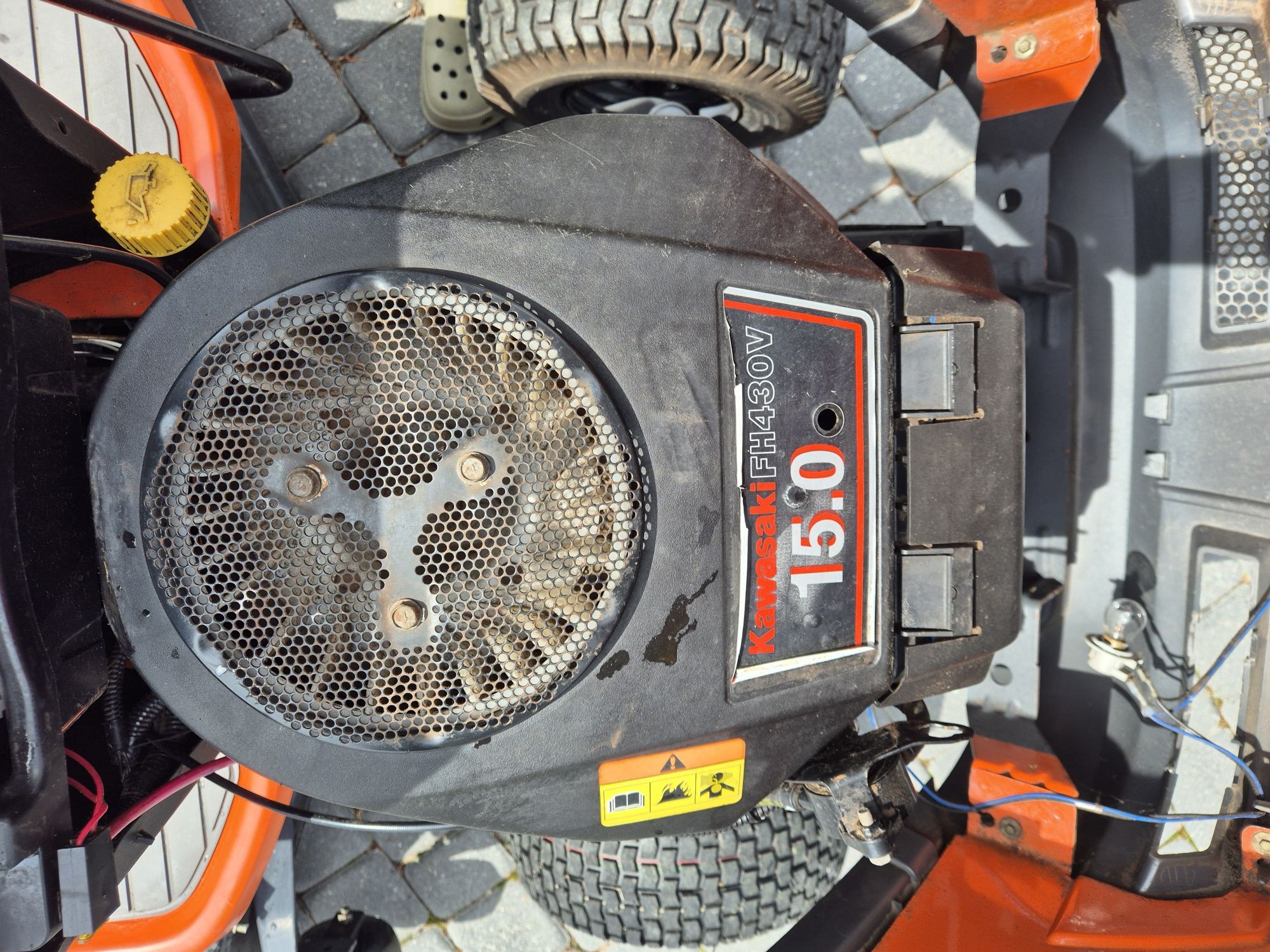 Traktorek Kosiarka Husqvarna YTH150 V-Tvin Kawasaki