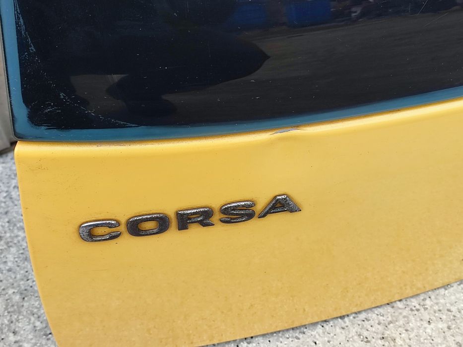 Opel Corsa C 3D klapa bagażnika tył tylna Z40K