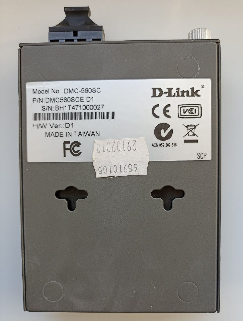 Медіаконвертер D-Link DMC-560SC