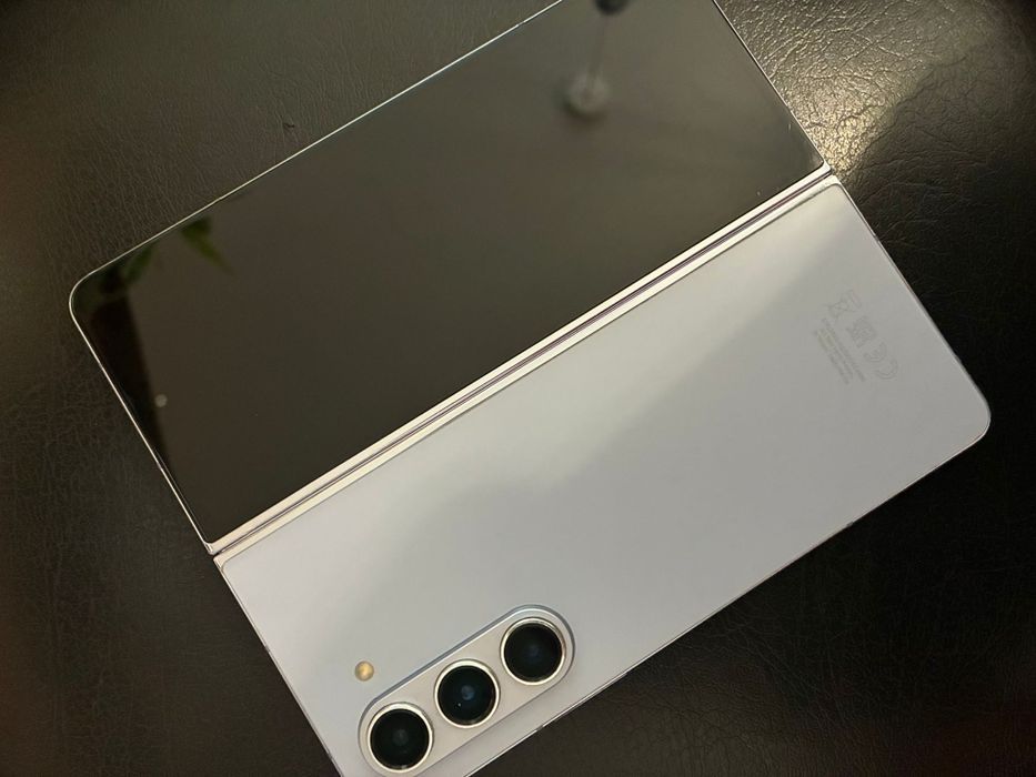 Samsung z fold 5 512GB