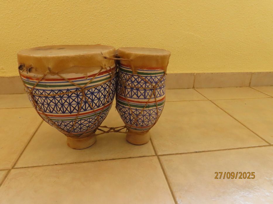 Batuque duplo - Arte africana