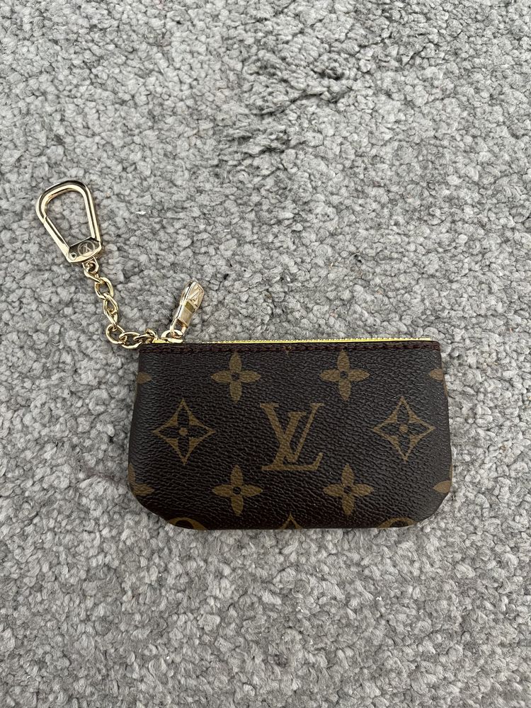 Sprzedam key pouch LV