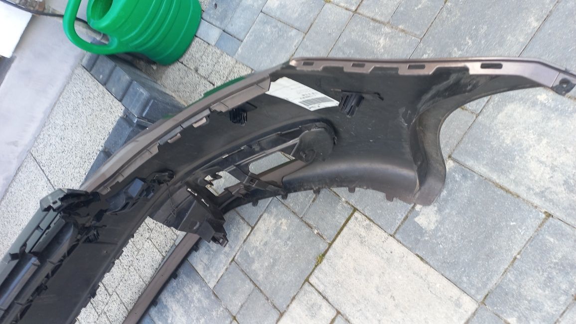 Vw touran caddy 10-15 zderzak przód lh8z 1t0 otwory asystent