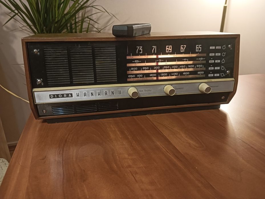 Radio lampowe UNITRA Diora Kankan II