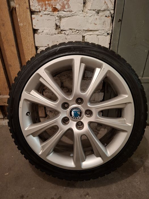 Felgi 18 Skoda RS 5x112 + Opony zimowe