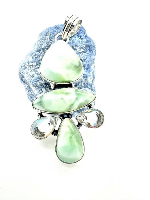 zawieszka, wisior kaamień
Hemimorfit larimar, topaz. Próba 925